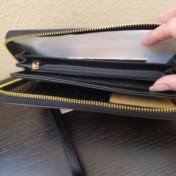 Michael kors Jet Set Travel Large Jacquard Continental Wallet - Picture 9 of 12